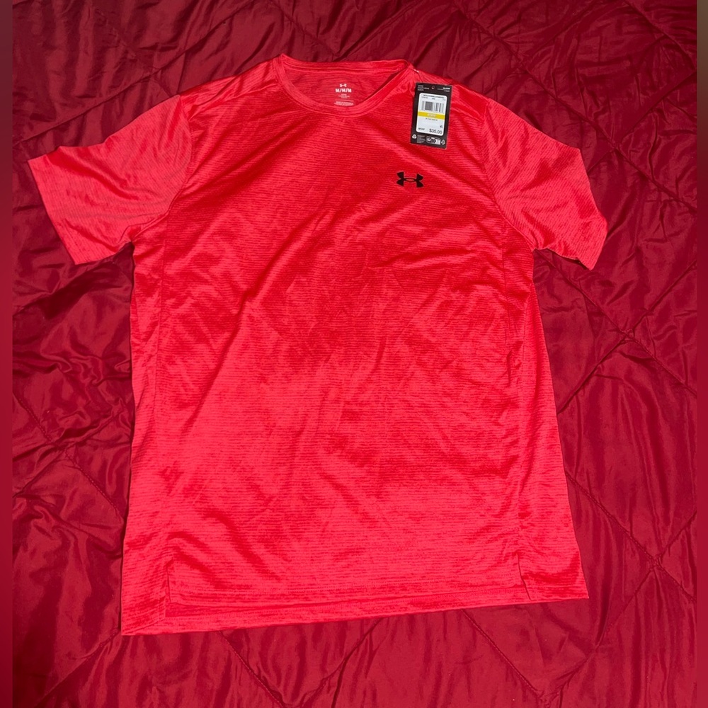 Under Armour Men's Vibrant Red Tee
